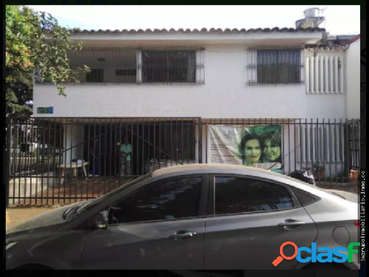 SE VENDE CASA CALI SUR CAPRI