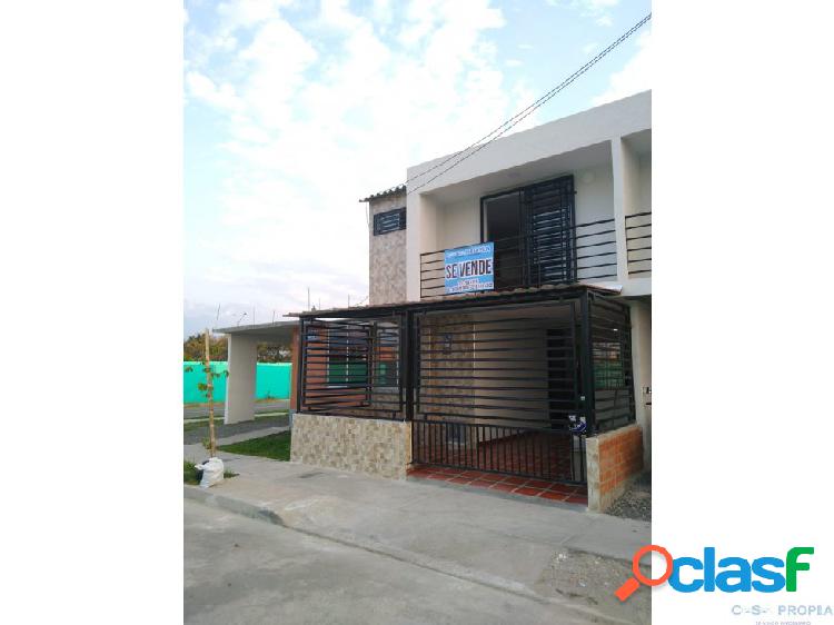 SE VENDE HERMOSA CASA BRISAS DE LA ITALIA PALMIRA