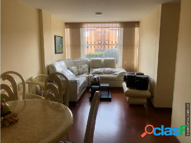 VENDO APARTAMENTO COLINA GRATAMIRA