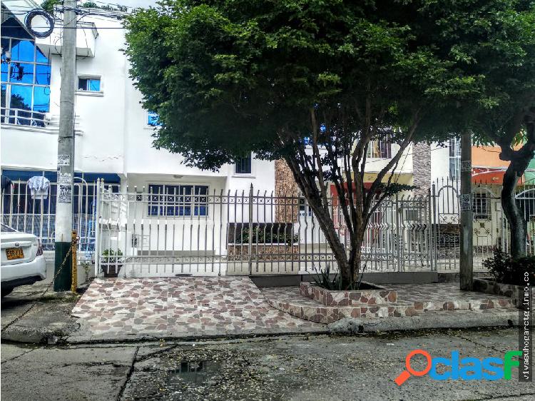 VENTA CASA URBANIZACION BARU