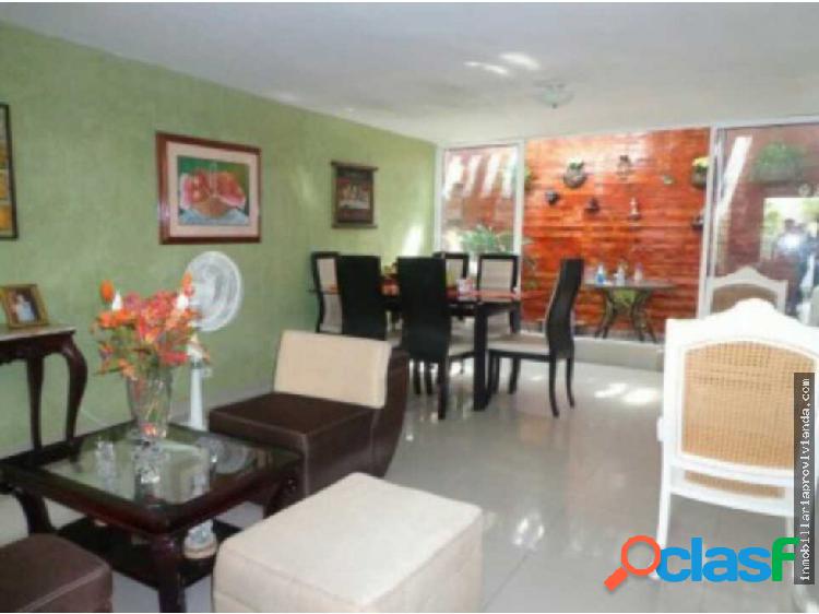 VENTA DE APARTAMENTO EN CRESPO CTG