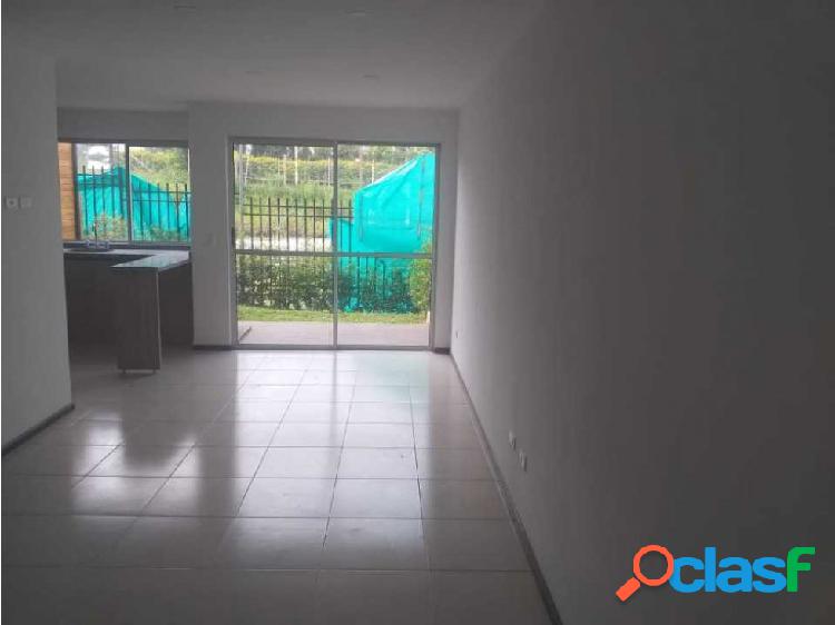 Venta Casa la Ceiba Chinchina en Conjunto Cerrado