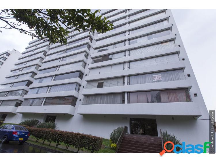 Venta apartamento en Chico Reservado