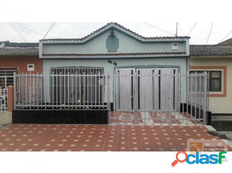 Venta casa bifamiliar en El Prado, Palmira. 691.