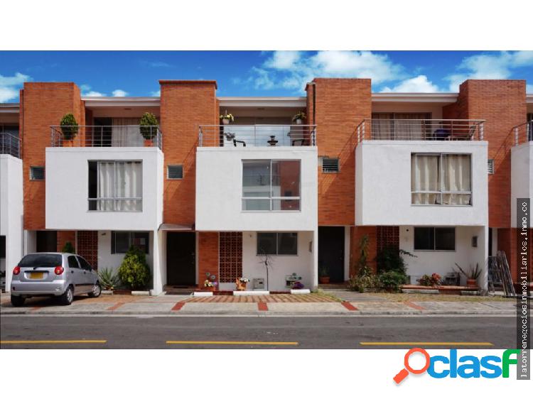 Venta de casa en rincón de unicentro Pereira