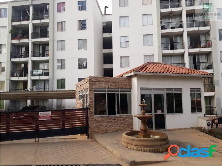 ARRIENDO APARTAMENTO CR LA FUENTE