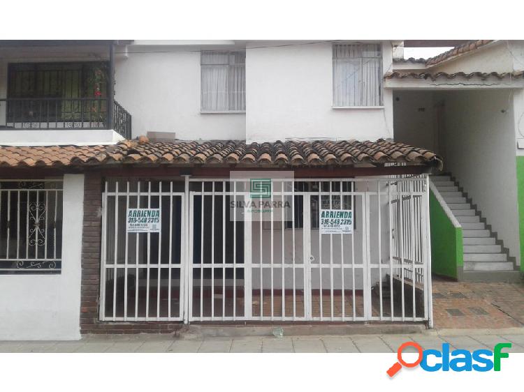 ARRIENDO CASA CON LOCAL EN EL RINCÃN DE GIRON