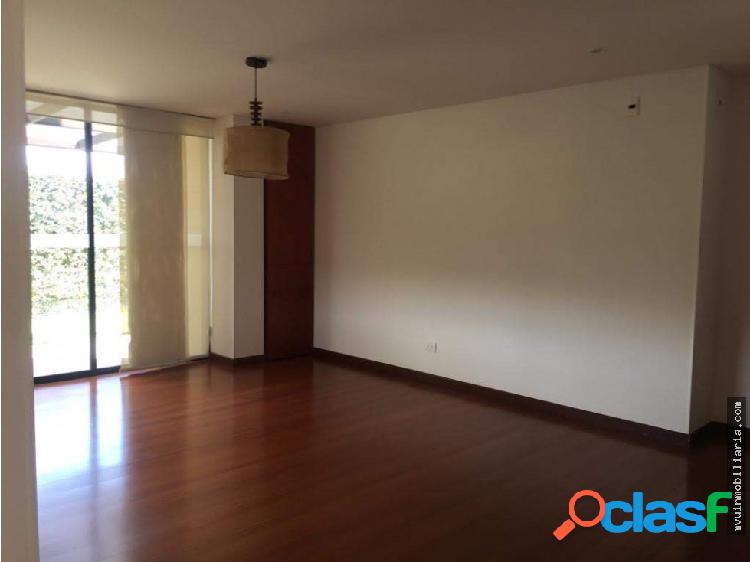 ARRIENDO:CASA:FONTANAR:250M2:4H:TERCERIA