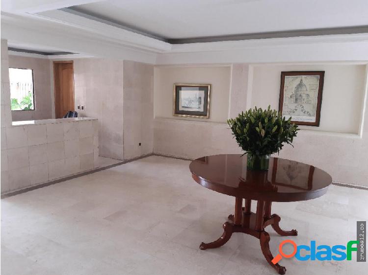 Apartamento en Arriendo Chico Navarra