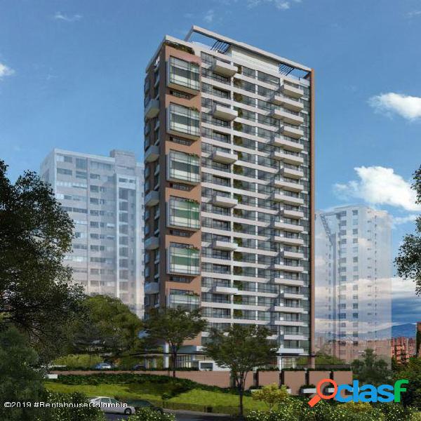 Apartamento en Venta Milla de Oro C.O MLS 20-196