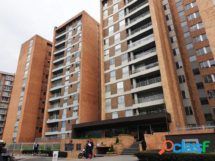 Apartamento en Venta Niza(Bogota) C.O MLS 20-115