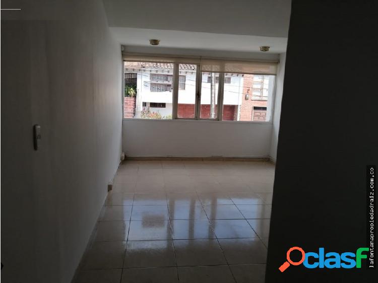 Arrienda casa comercial en Belen