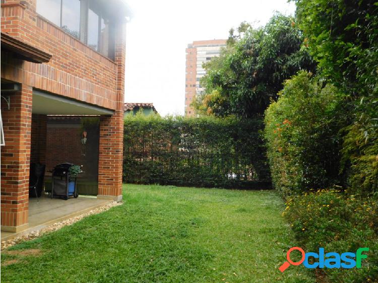 Casa en Venta en Medellin Altos del Poblado