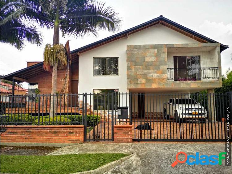 Espectacular casa en venta, Gualanday, Rionegro