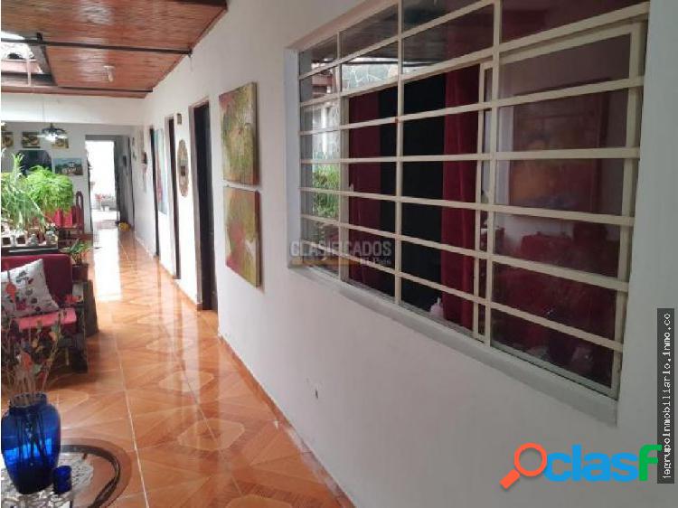 SE VENDE CASA CALI SUR COLSEGUROS