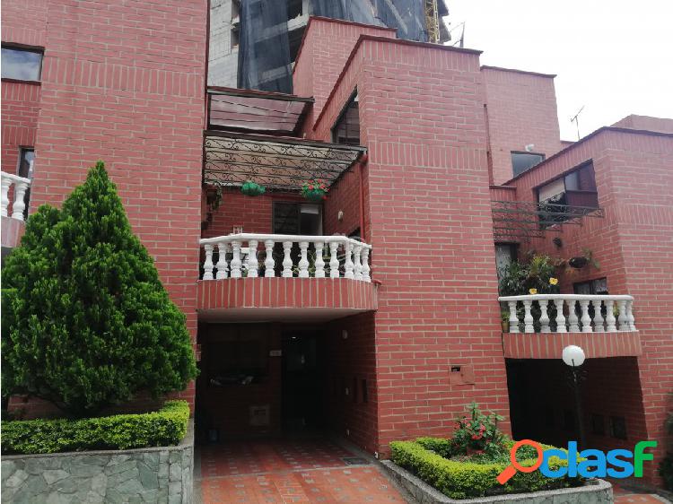 SE VENDE CASA POBLADO UNIDAD CERRADA