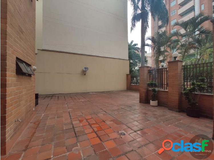 Se vende apartamento en Laureles