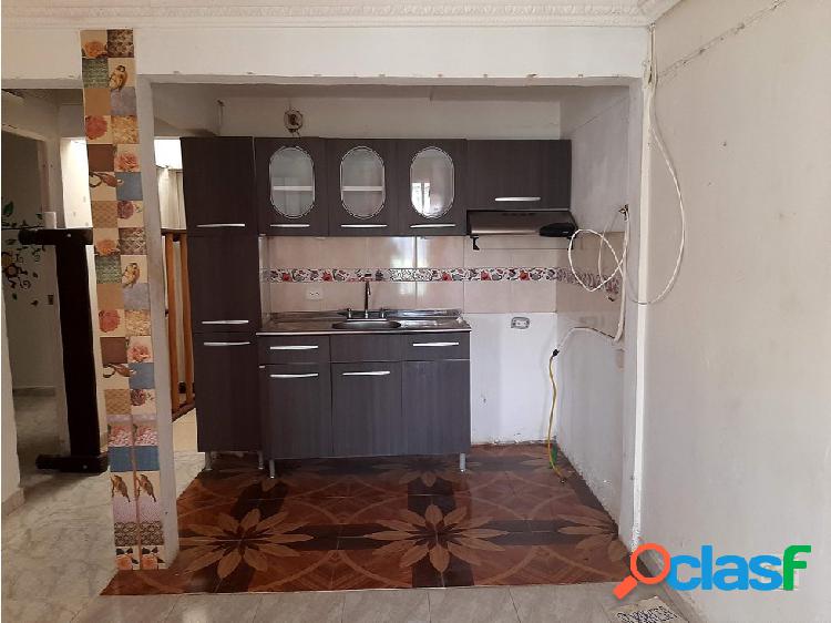 Se vende casa en el barrio Puerto espejo