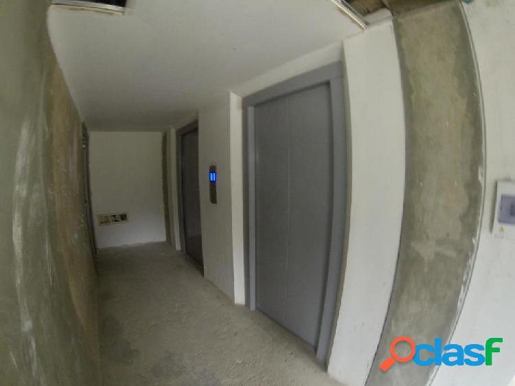 Vendo Apartamento Las Nieves MLS 19-427