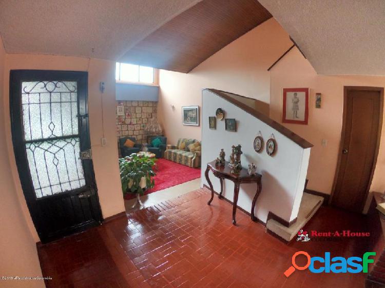 Vendo Casa Modelia MLS 20-128
