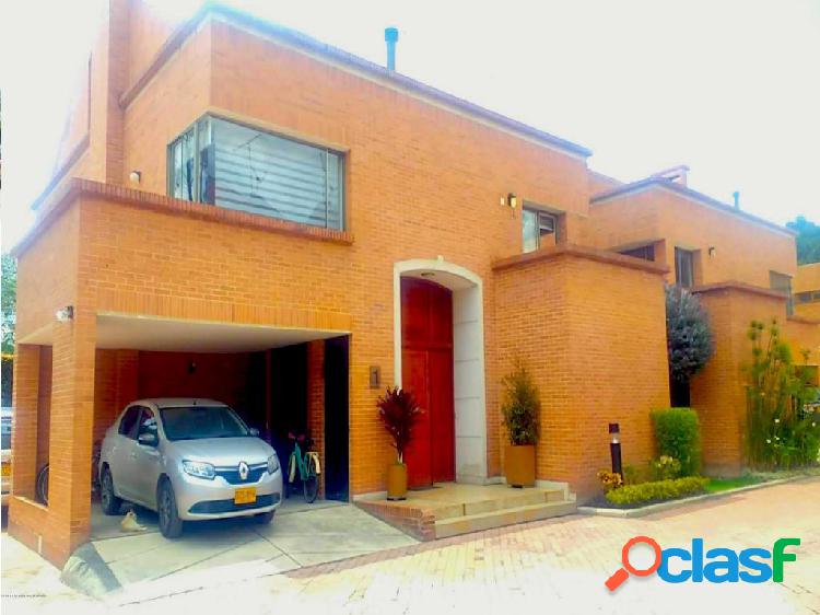 Vendo Casa San Jose De Bavaria MLS 19-382