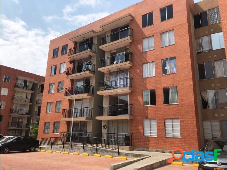 Arriendo apartamento en PicaleÃ±a