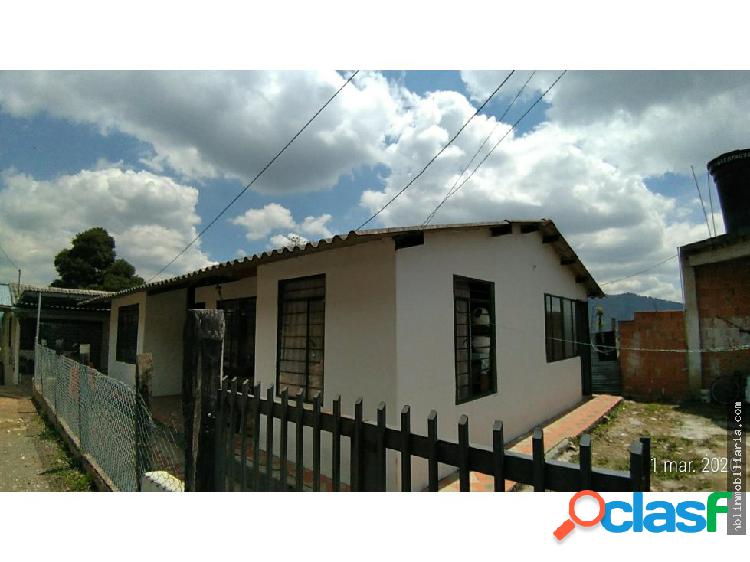 MagnÃ­fica casa-lote econÃ³mica en Tabio