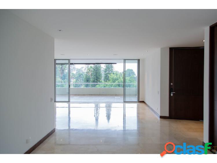 Se vende apartamento en el Poblado