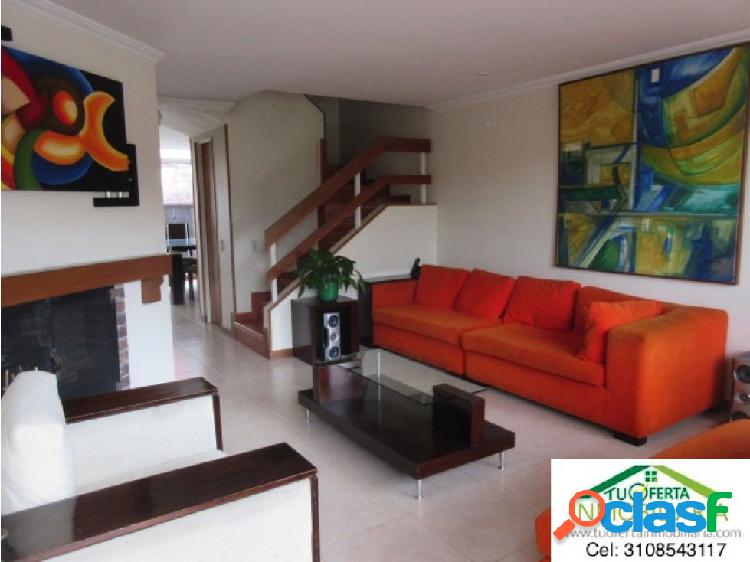 Se vende casa de dos pisos en Portobelo chia