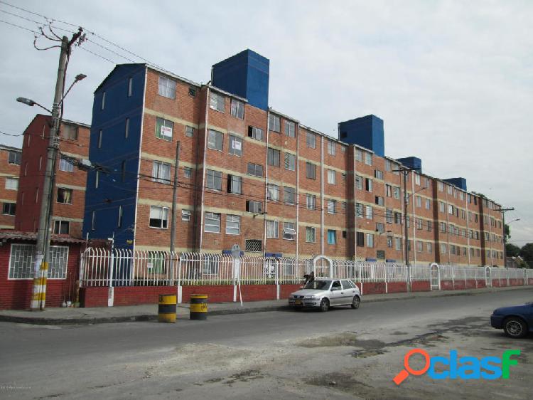 Apartamento EN VENTA Techo EA 20-450