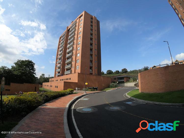 Apartamento en Arriendo Bogota FR 20-19