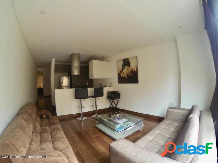 Apartamento en Arriendo Bogota FR 20-500