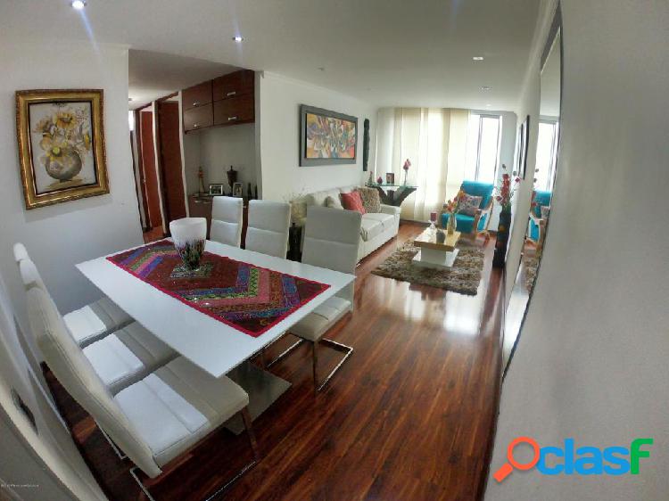 Apartamento en Venta Mazuren(Bogota) FR 20-381