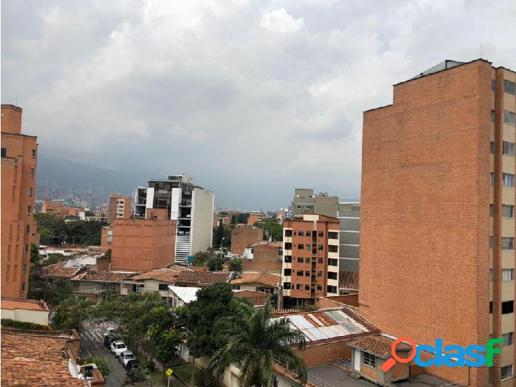 Apartamento para la venta en Medellin laureles