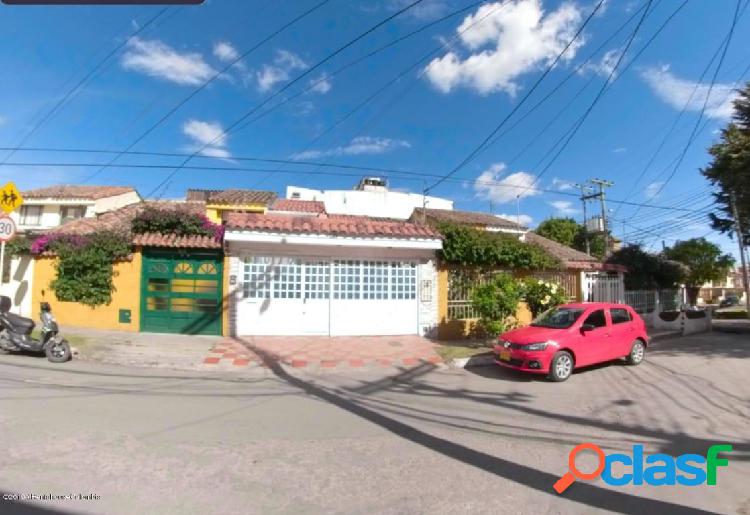 Casa en Venta La Alborada(Bogota) EA-:20-734