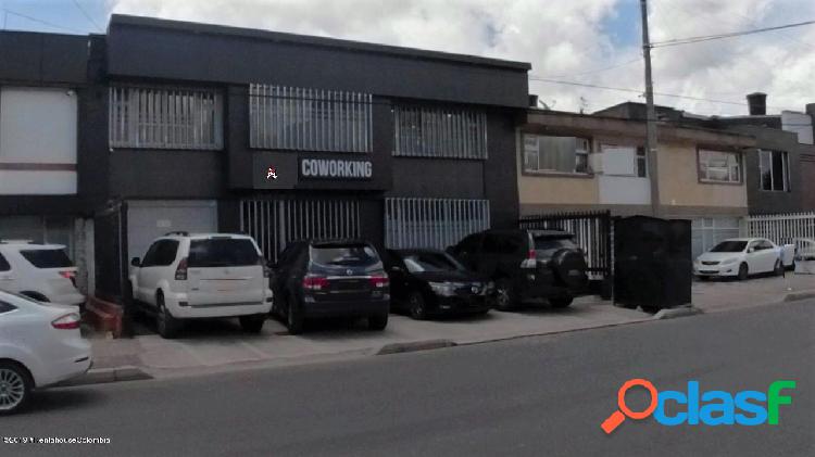 Oficina en Arriendo La Castellana:20-727 ACFM