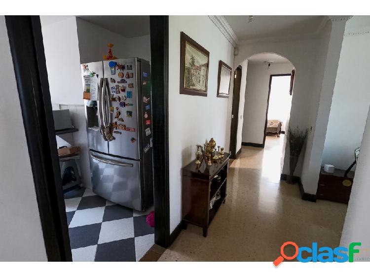 Vendo Apartamento en el Poblado