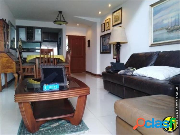 Venta apartamento dúplex Loma del Indio Poblado