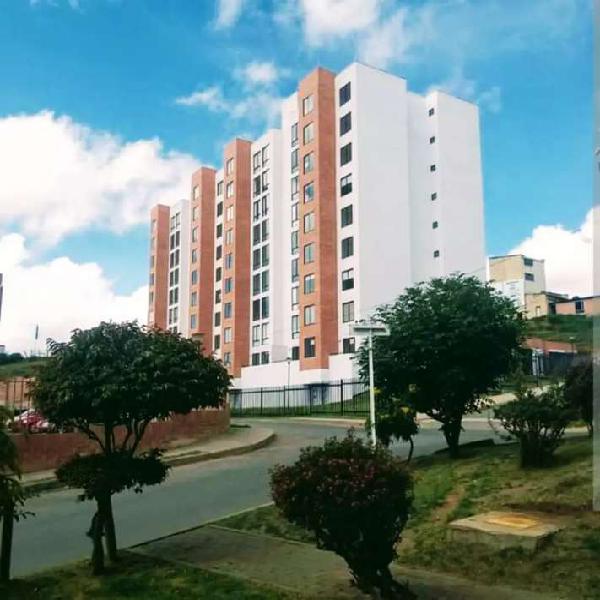 Arriendo hermoso apartamento amoblado