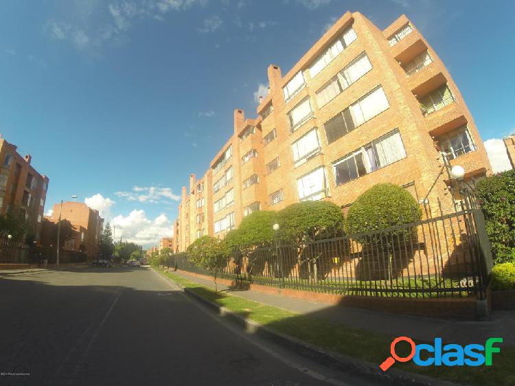 Apartamento en Venta Mazuren(Bogota) MLS LR:20-782