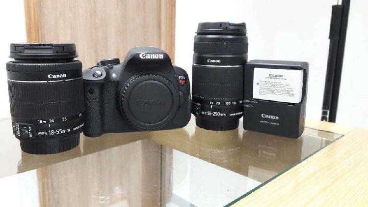 Camara Canon EOS T5i con dos lentes