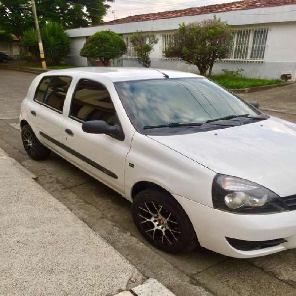 Renault Clio campus 2013