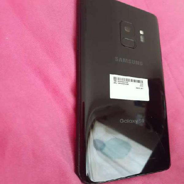 Samsung S9 color negro 1 año de uso
