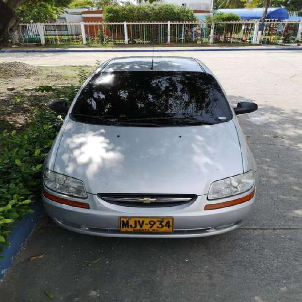 Se vende chevrolet aveo family