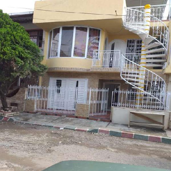 Vendo Casa para Inversion en Los Lagos, Cali _ wasi1903825
