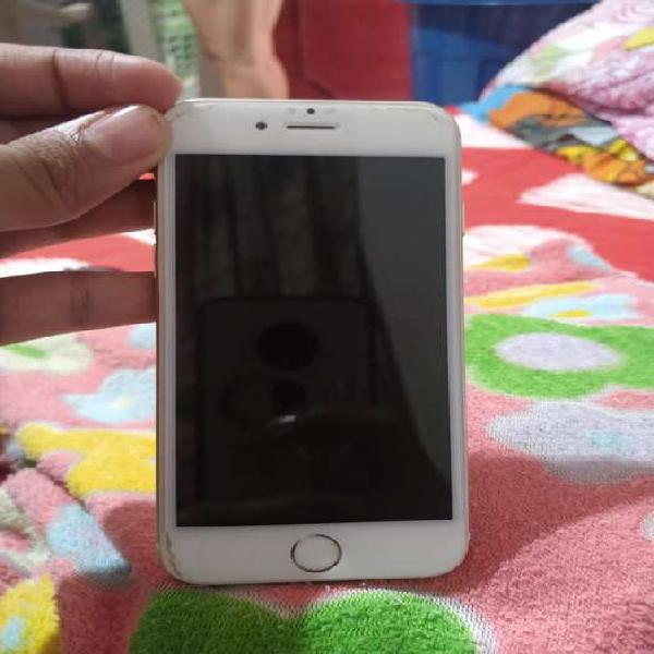 Vendo Iphone6 normal de 64g.