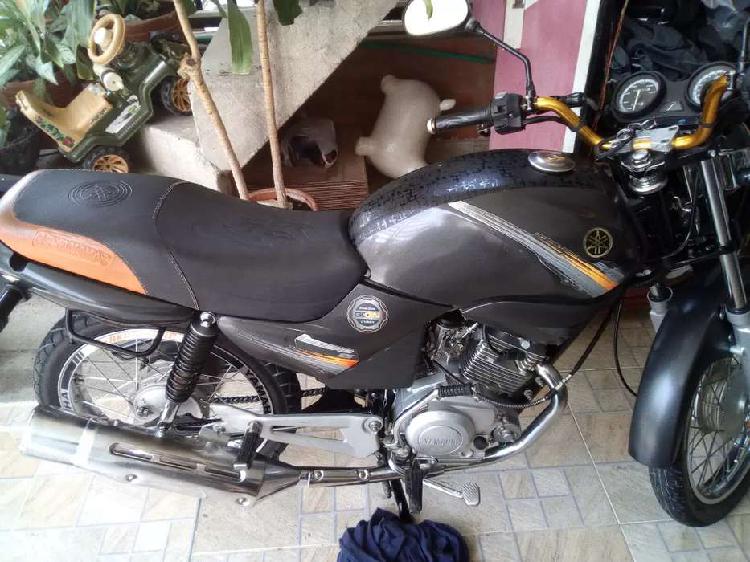 Vendo o Cambio Moto Yamaha libero 125