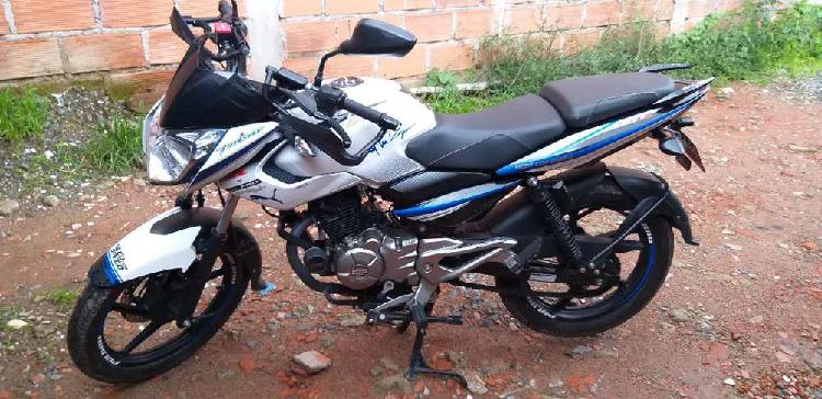 Vendo pulsar 135 ls 16500 kilómetros esta prácticamente