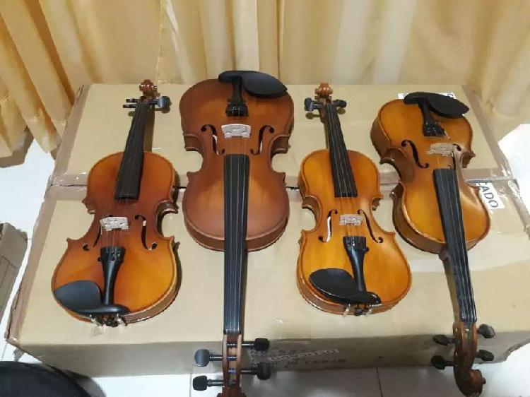 Violines usados como nuevos