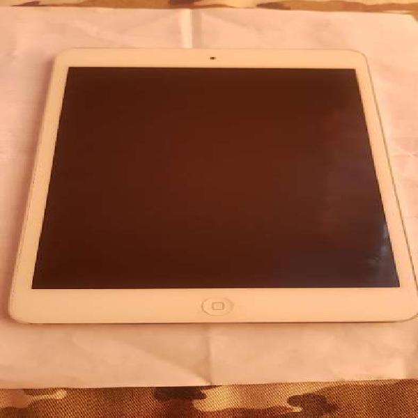 iPad Mini 4g Lte 16gb vendo o cambio